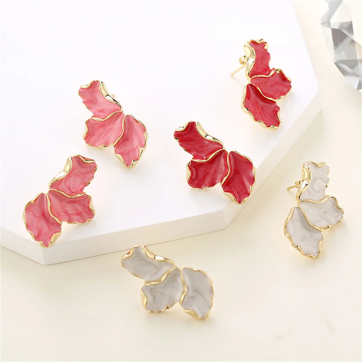 Metal Flower Cream Epoxy Earring Stud