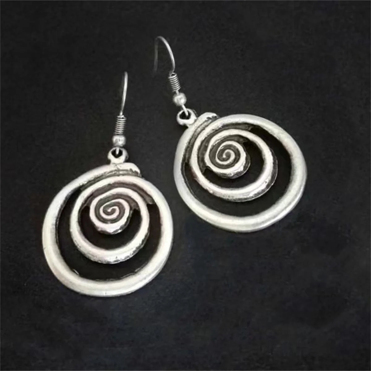 Vintage Geometry Spiral Dangle Earrings